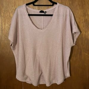 Urban Outfitters knit v-neck - size small